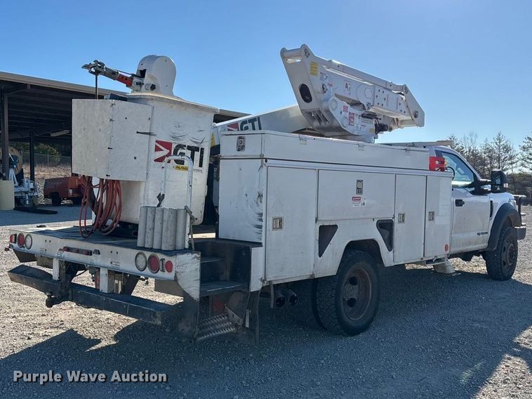 image for item FG0095 2019 Ford F550 bucket truck