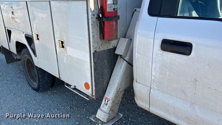 image for item FG0095 2019 Ford F550 bucket truck
