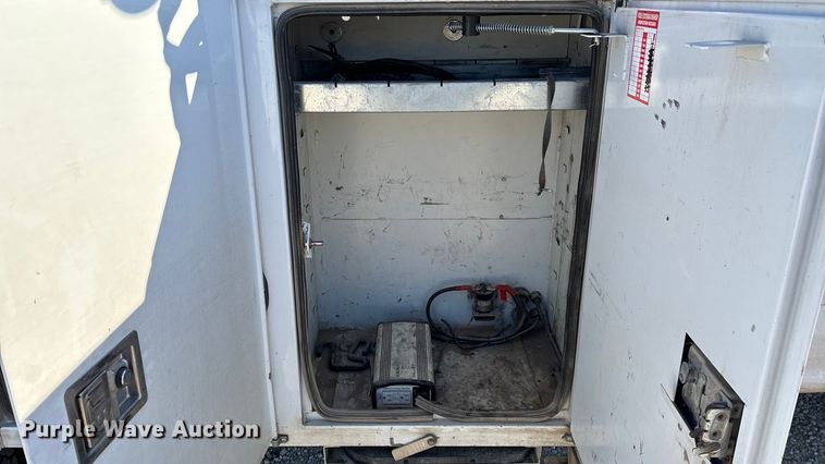 image for item FG0095 2019 Ford F550 bucket truck