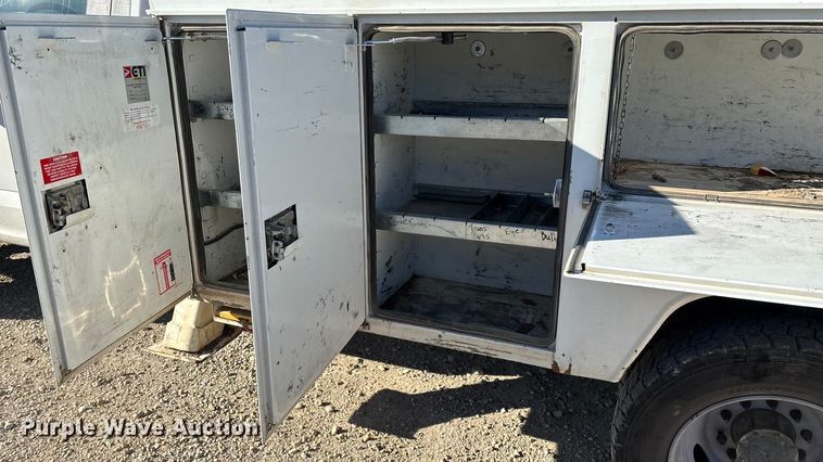 image for item FG0095 2019 Ford F550 bucket truck