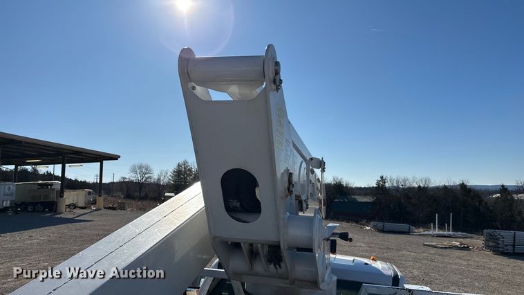 image for item FG0095 2019 Ford F550 bucket truck