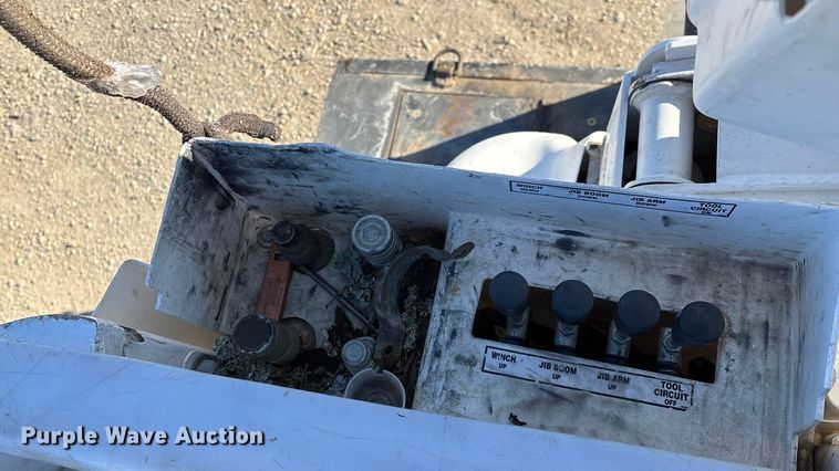 image for item FG0095 2019 Ford F550 bucket truck