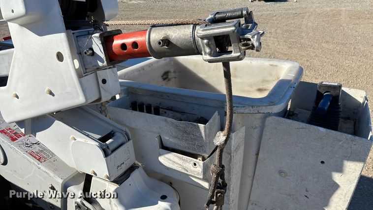 image for item FG0095 2019 Ford F550 bucket truck