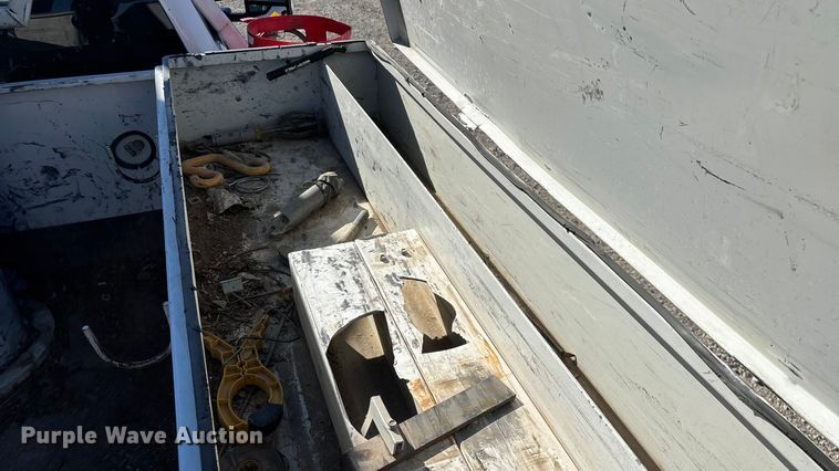 image for item FG0095 2019 Ford F550 bucket truck