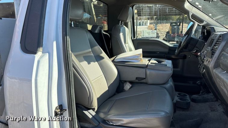 image for item FG0095 2019 Ford F550 bucket truck