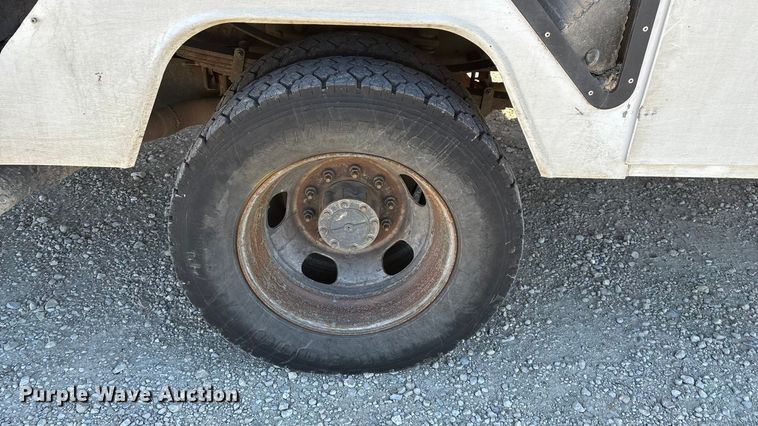 image for item FG0095 2019 Ford F550 bucket truck