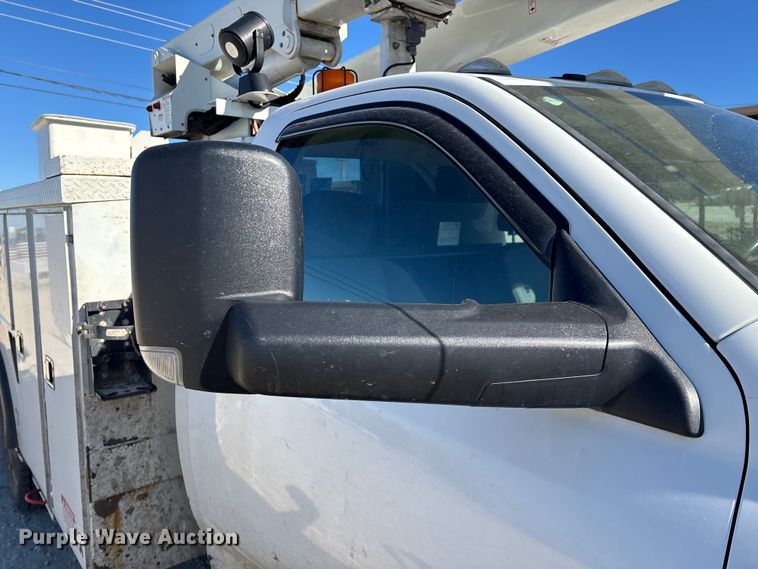 image for item FG0096 2014 RAM 5500 bucket truck