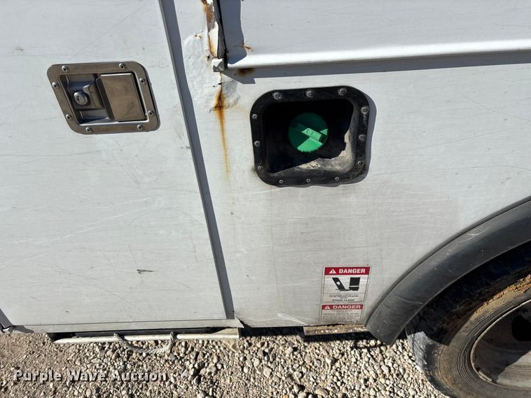 image for item FG0096 2014 RAM 5500 bucket truck