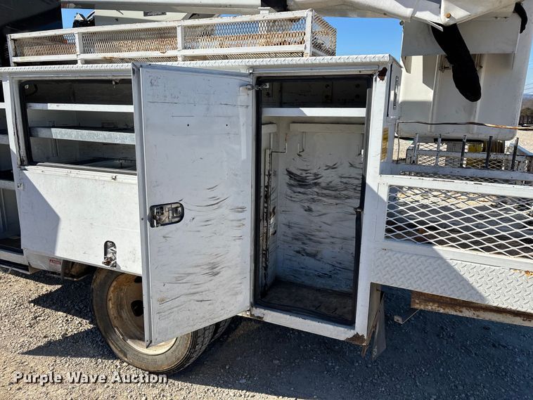 image for item FG0096 2014 RAM 5500 bucket truck