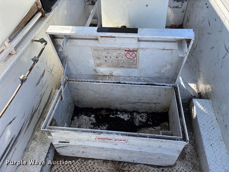 image for item FG0096 2014 RAM 5500 bucket truck