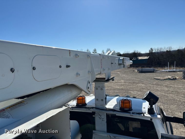 image for item FG0096 2014 RAM 5500 bucket truck