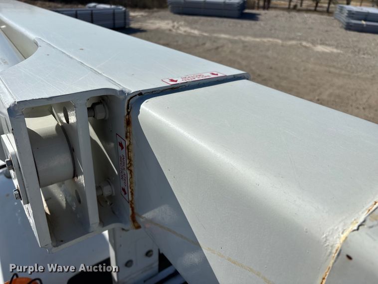 image for item FG0096 2014 RAM 5500 bucket truck