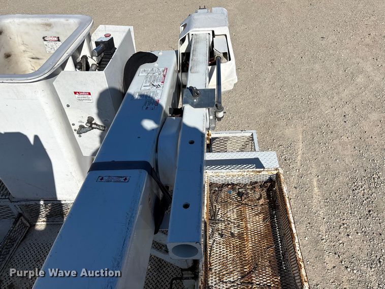 image for item FG0096 2014 RAM 5500 bucket truck