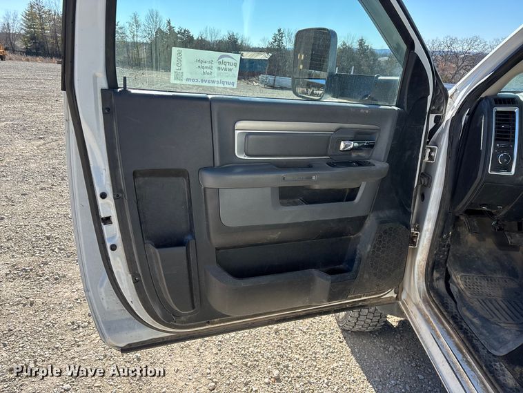 image for item FG0096 2014 RAM 5500 bucket truck