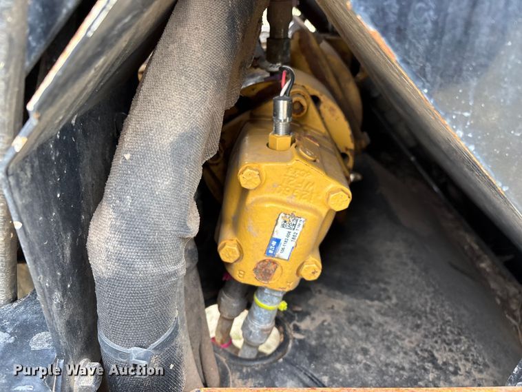 image for item FG0104 2016 Vermeer D23x30 Series III directional boring unit