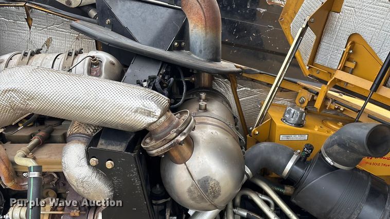 image for item FG0104 2016 Vermeer D23x30 Series III directional boring unit