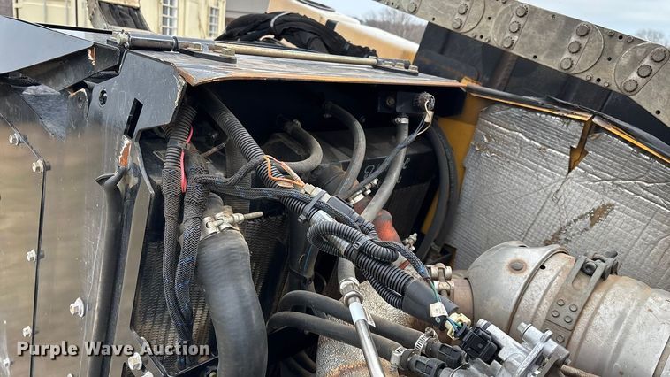 image for item FG0104 2016 Vermeer D23x30 Series III directional boring unit