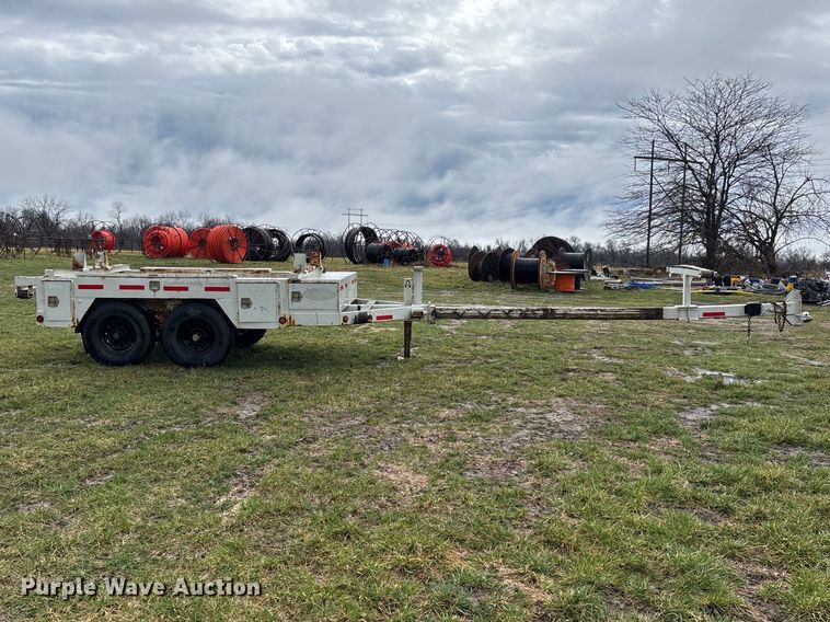 image for item FG0127 2008 Brooks Brothers pole trailer