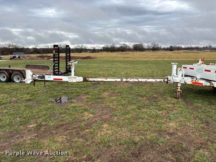 image for item FG0127 2008 Brooks Brothers pole trailer