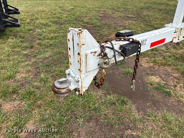 image for item FG0127 2008 Brooks Brothers pole trailer