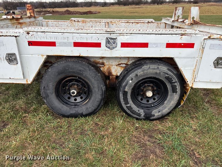 image for item FG0127 2008 Brooks Brothers pole trailer