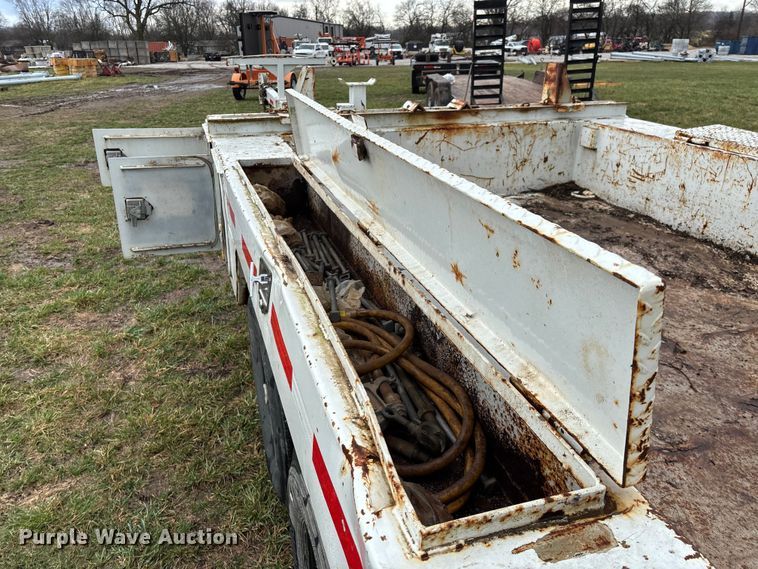 image for item FG0127 2008 Brooks Brothers pole trailer