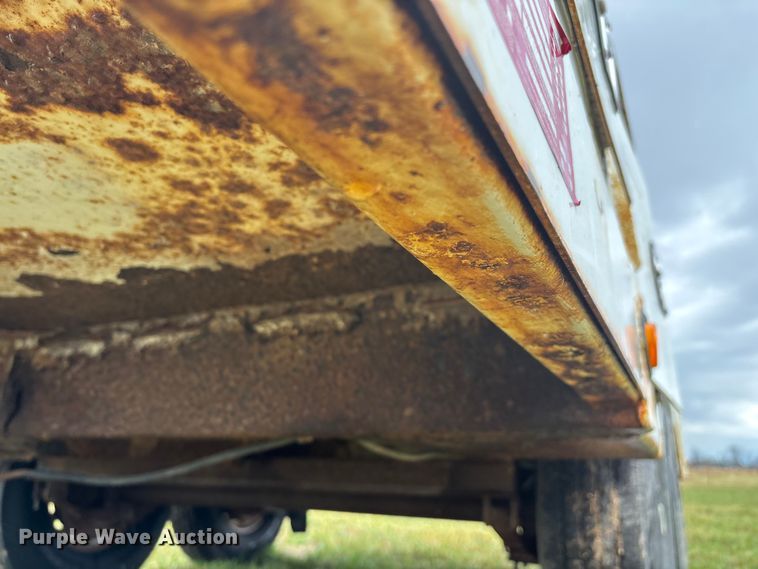 image for item FG0127 2008 Brooks Brothers pole trailer