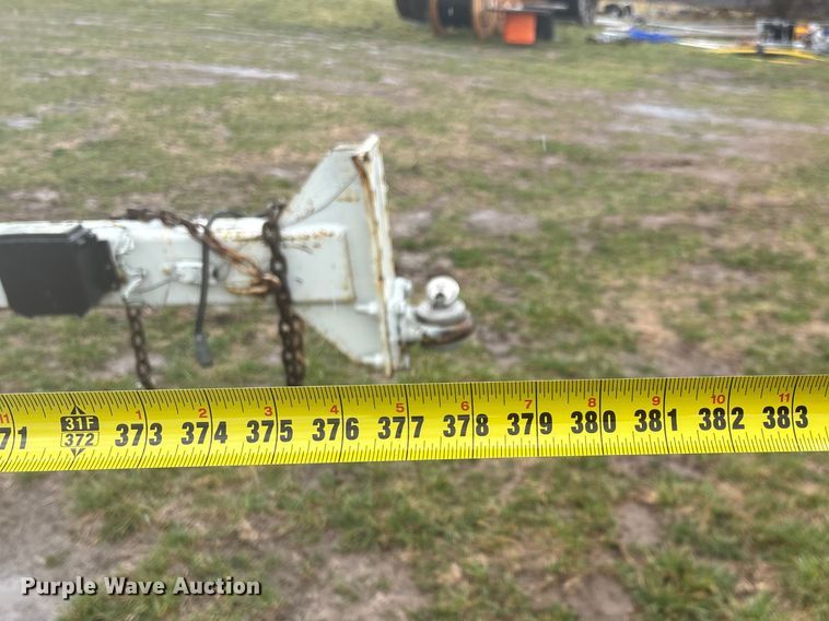 image for item FG0127 2008 Brooks Brothers pole trailer