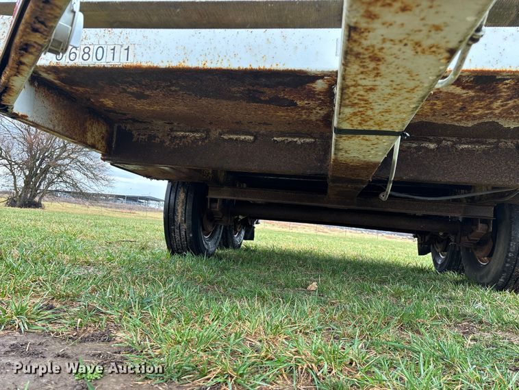 image for item FG0127 2008 Brooks Brothers pole trailer