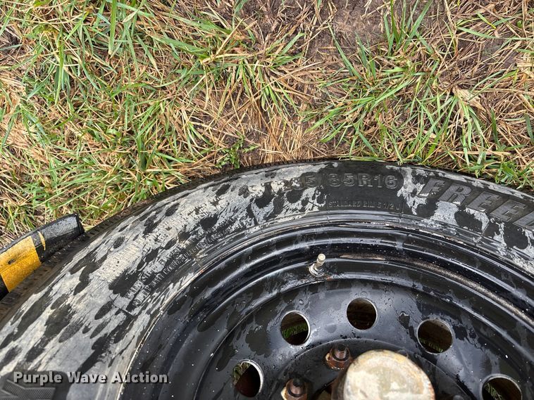 image for item FG0127 2008 Brooks Brothers pole trailer