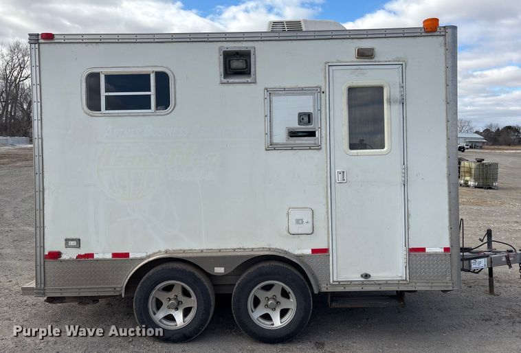 image for item FG2649 2005 Coach Craft fiber optic splicing trailer