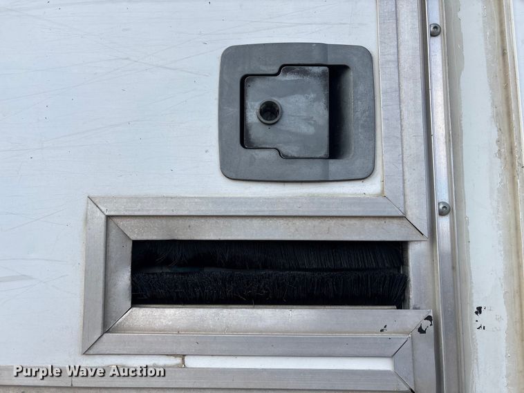 image for item FG2649 2005 Coach Craft fiber optic splicing trailer