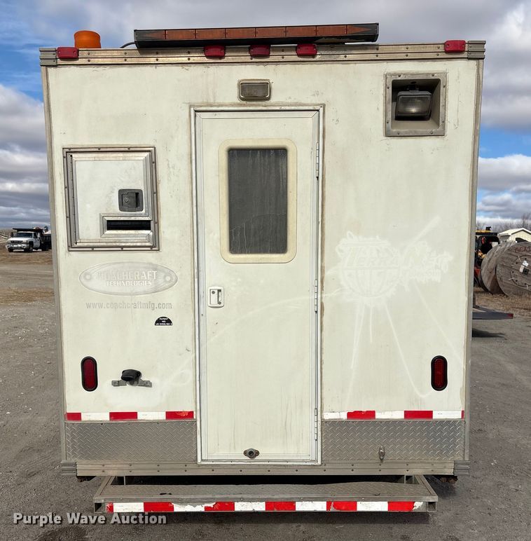 image for item FG2649 2005 Coach Craft fiber optic splicing trailer