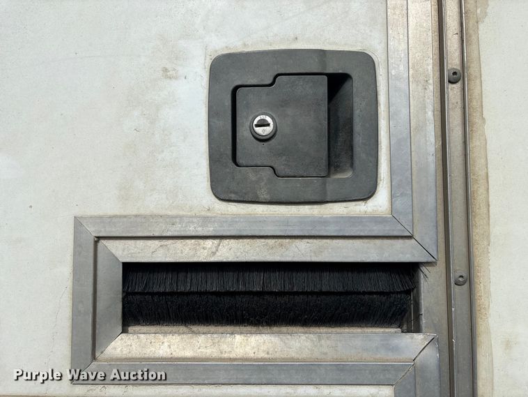 image for item FG2649 2005 Coach Craft fiber optic splicing trailer