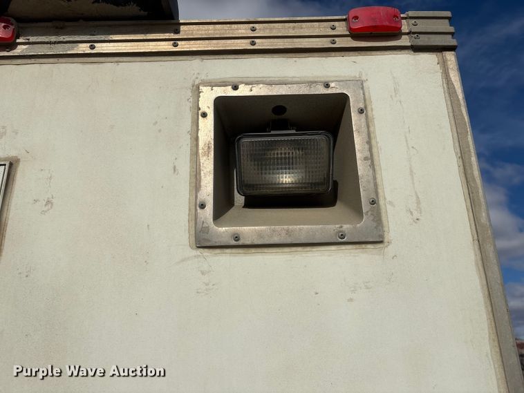 image for item FG2649 2005 Coach Craft fiber optic splicing trailer