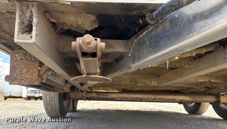 image for item FG2649 2005 Coach Craft fiber optic splicing trailer