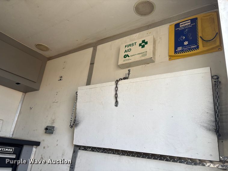 image for item FG2649 2005 Coach Craft fiber optic splicing trailer