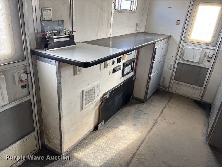 image for item FG2649 2005 Coach Craft fiber optic splicing trailer