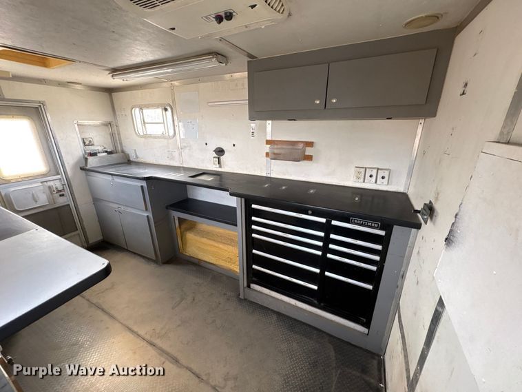 image for item FG2649 2005 Coach Craft fiber optic splicing trailer