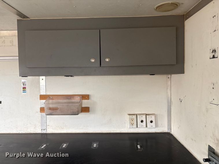 image for item FG2649 2005 Coach Craft fiber optic splicing trailer