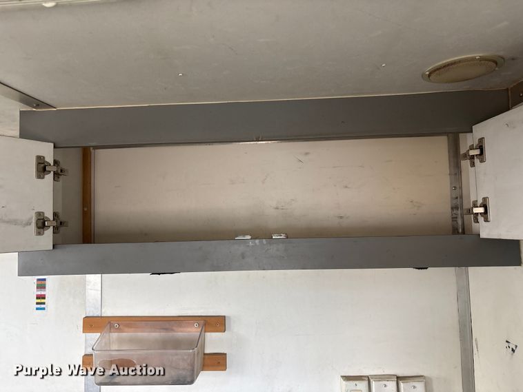 image for item FG2649 2005 Coach Craft fiber optic splicing trailer