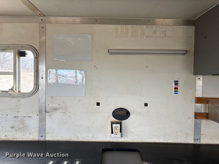 image for item FG2649 2005 Coach Craft fiber optic splicing trailer