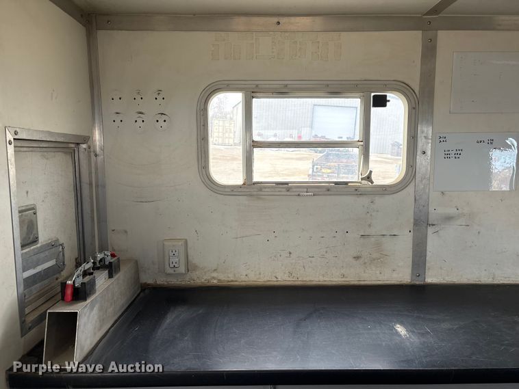 image for item FG2649 2005 Coach Craft fiber optic splicing trailer