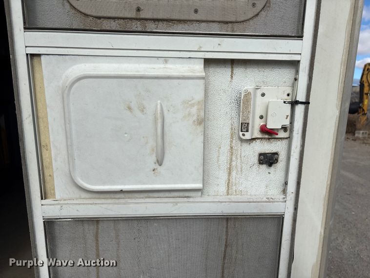 image for item FG2649 2005 Coach Craft fiber optic splicing trailer