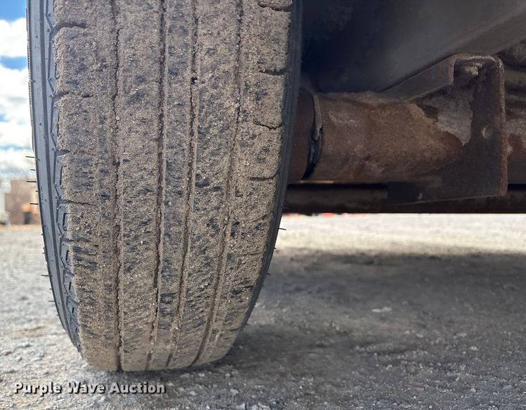 image for item FG2649 2005 Coach Craft fiber optic splicing trailer