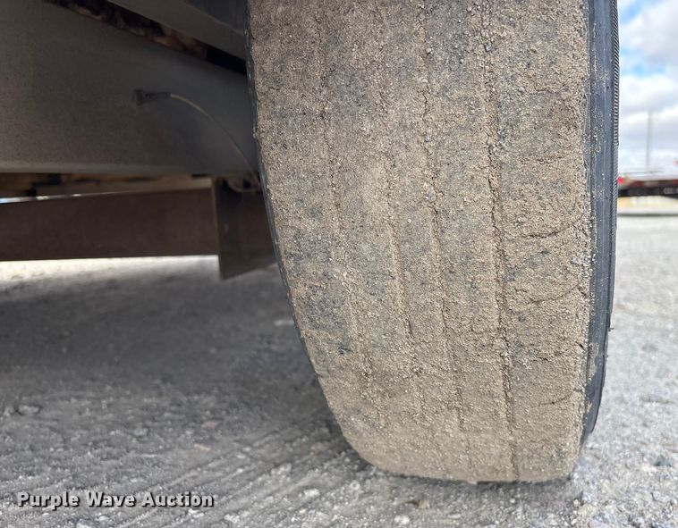 image for item FG2649 2005 Coach Craft fiber optic splicing trailer