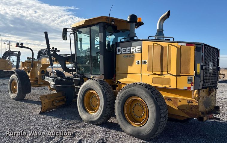 image for item FG2688 2012 John Deere 770G motor grader