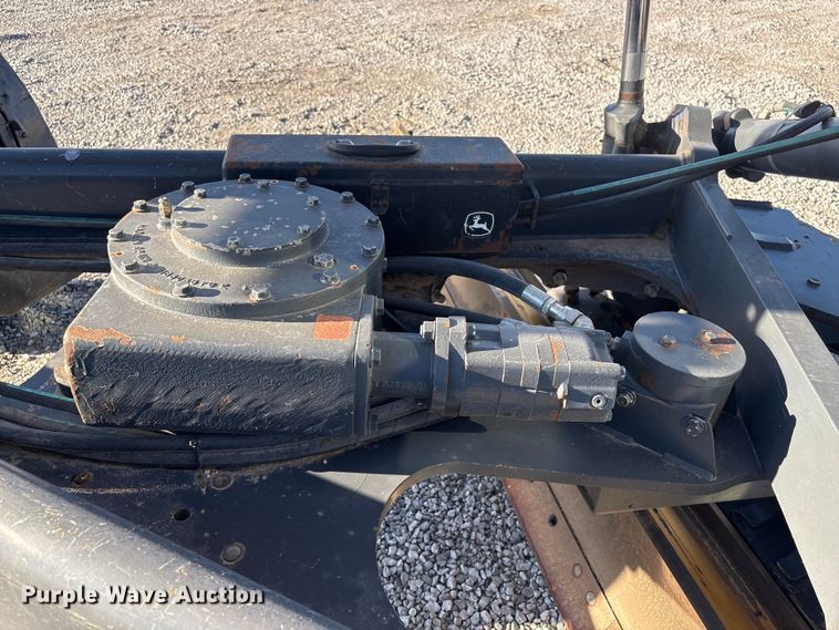 image for item FG2688 2012 John Deere 770G motor grader