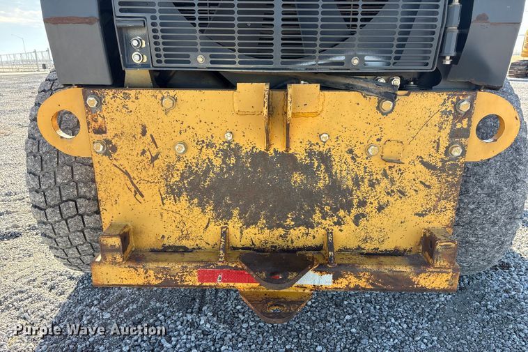 image for item FG2688 2012 John Deere 770G motor grader