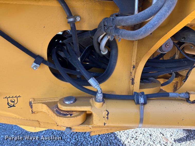 image for item FG2688 2012 John Deere 770G motor grader